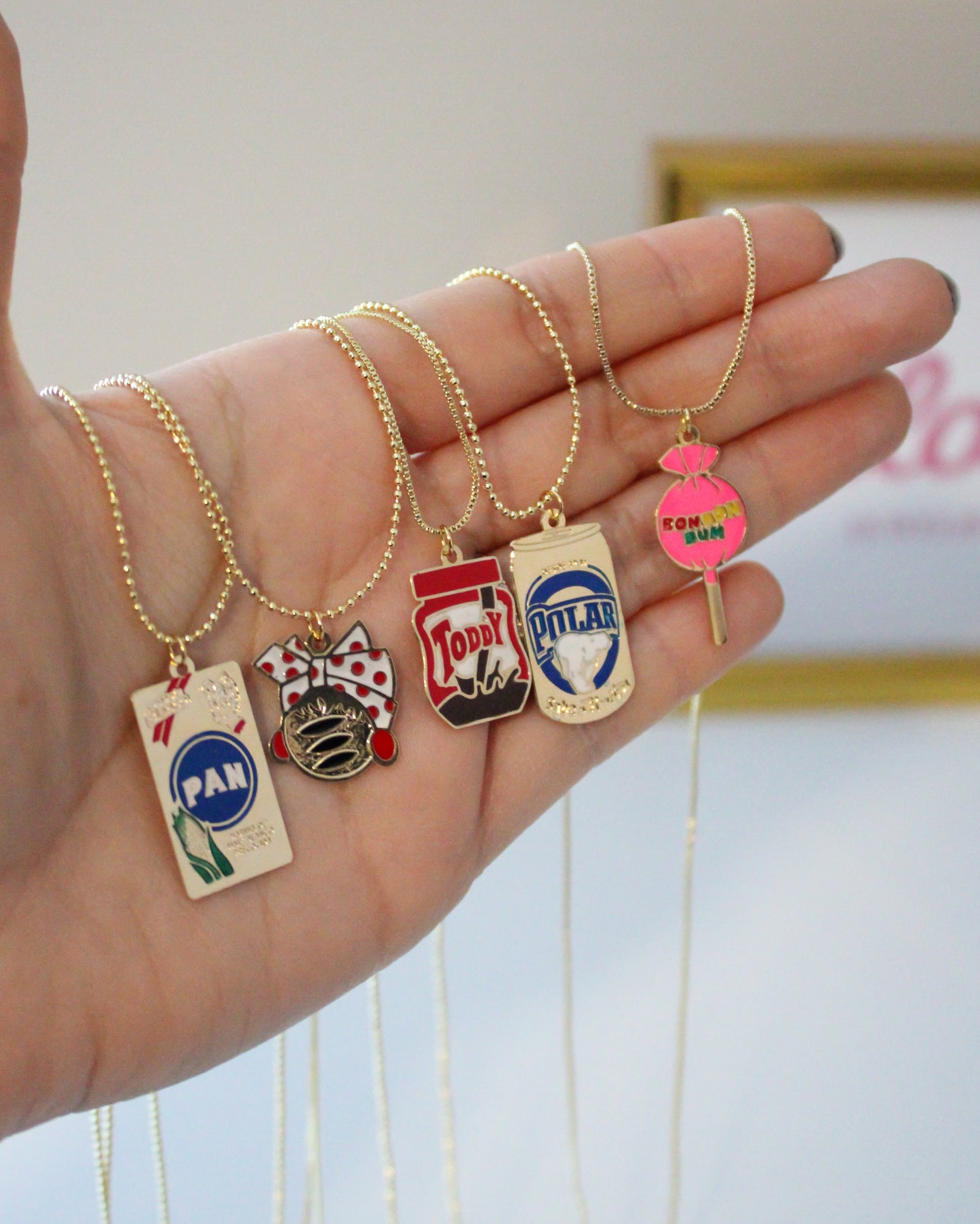 Collar ajustable con charm Venezuela