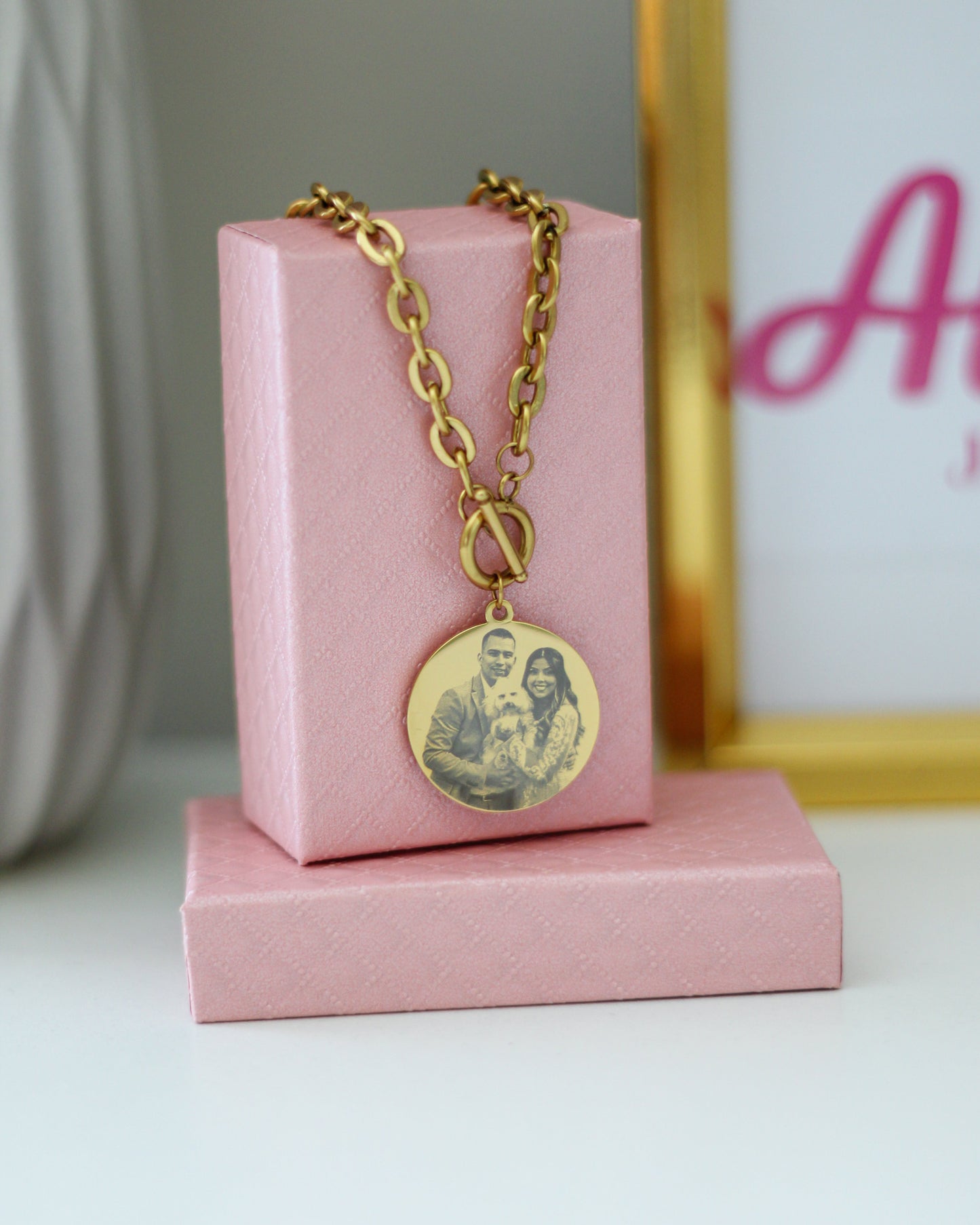 Personalized Photo Necklace Limited Chain Edition