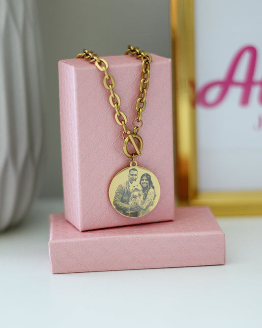 Personalized Photo Necklace Limited Chain Edition